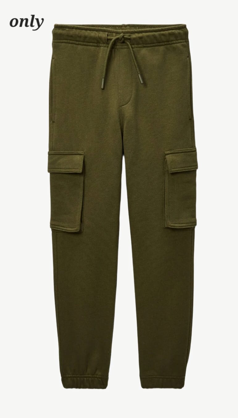 only cargo pants olive